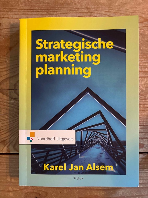9789001877477-Strategische-marketingplanning