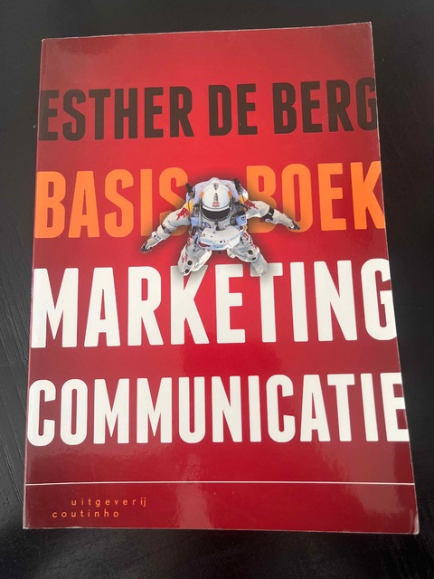 9789046903803-Basisboek-marketingcommunicatie