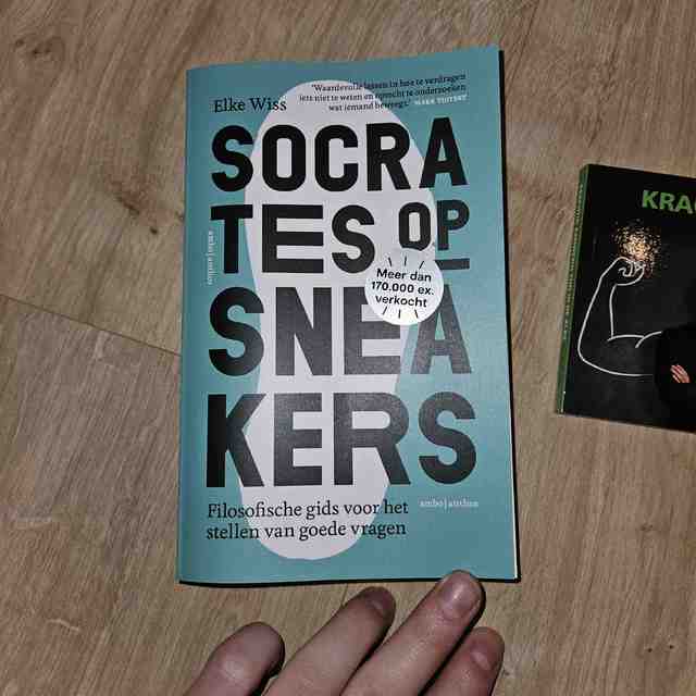 9789026346897-Socrates-op-sneakers