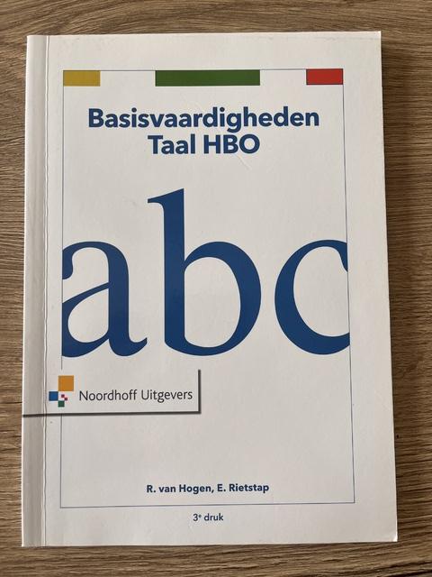 9789001875077-Basisvaardigheden-Taal-HBO