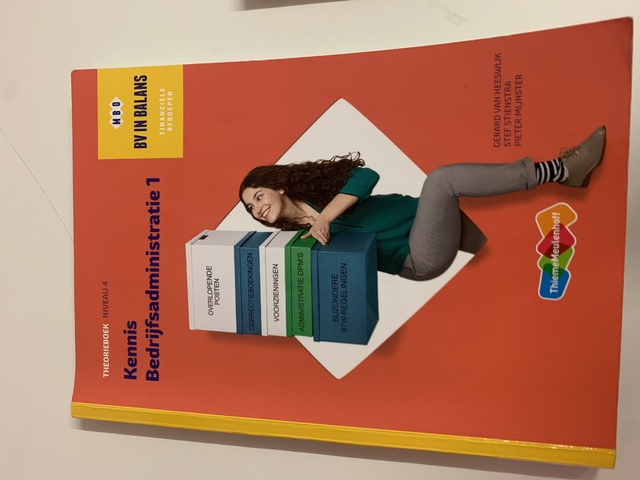 9789006640922-Kennis-bedrijfsadministratie-1-niveau-4-Theorieboek
