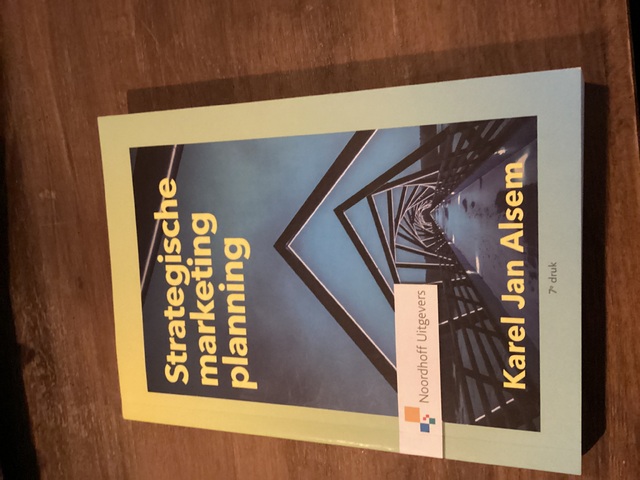 9789001877477-Strategische-marketingplanning