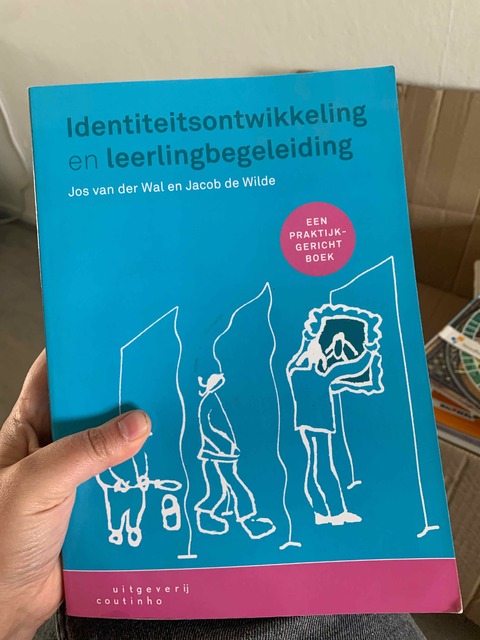 9789046905548-Identiteitsontwikkeling-en-leerlingbegeleiding