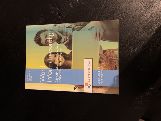 9789001833930-Word-informatievaardig