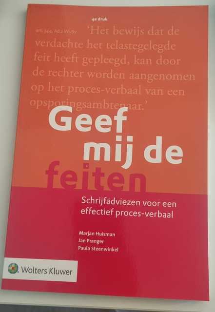 9789013154528-Geef-mij-de-feiten