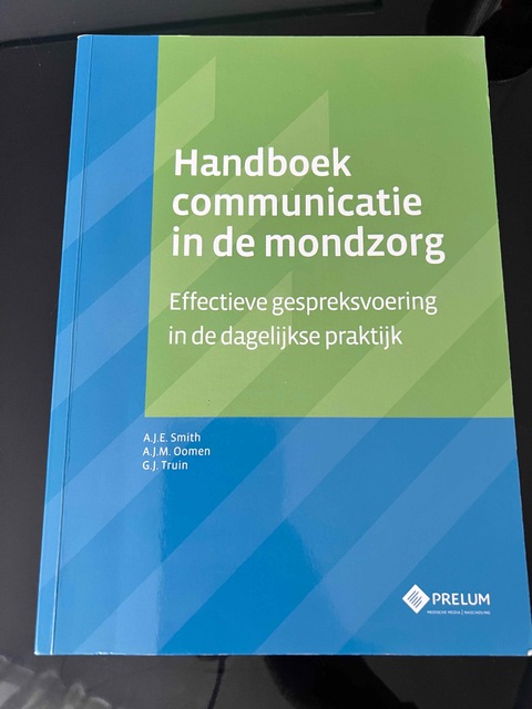 9789085621492-Handboek-communicatie-in-de-mondzorg