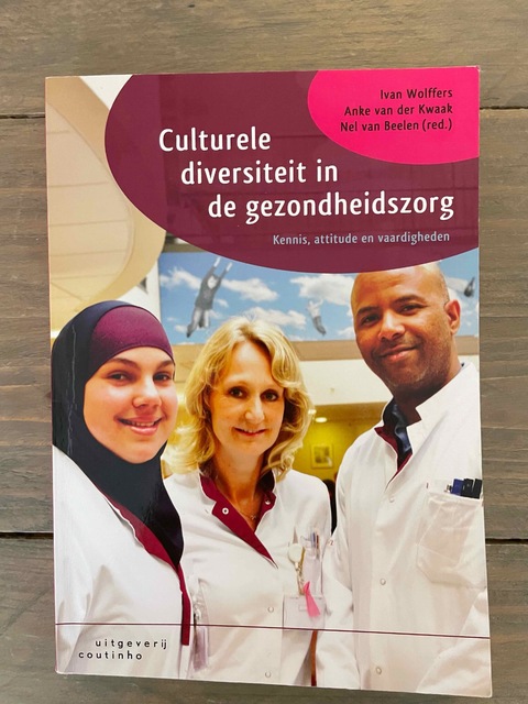 9789046903285-Culturele-diversiteit-in-de-gezondheidszorg