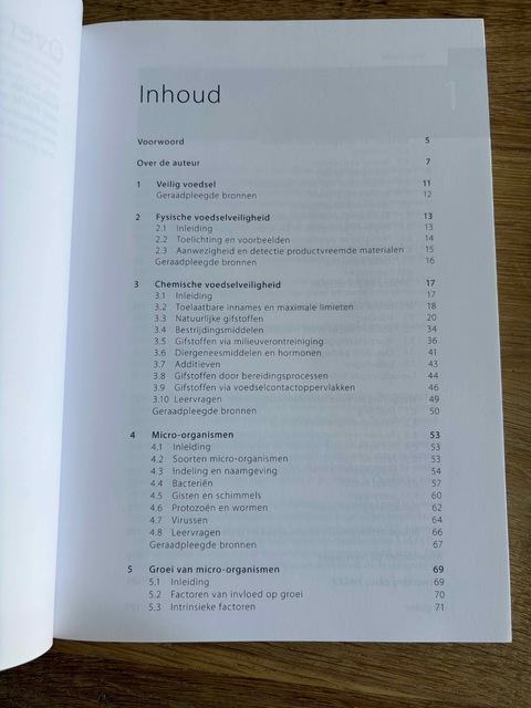 9789024418978-Veilig-voedsel