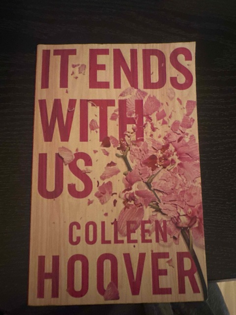 9781471156267-It-Ends-With-Us