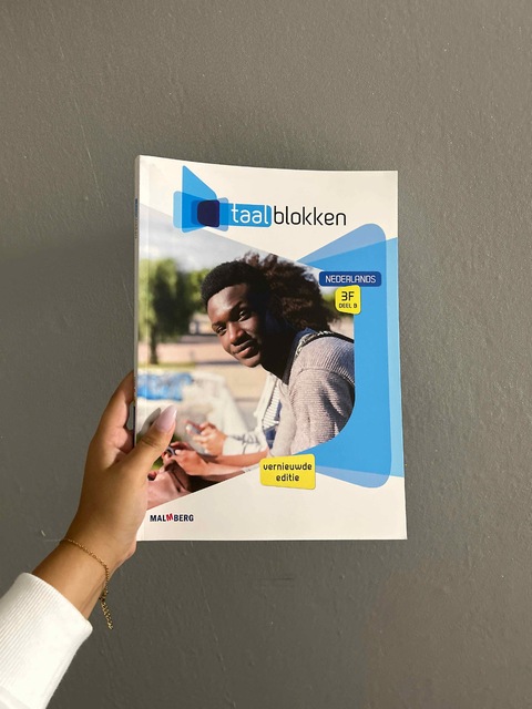 9789402045383-Financieel-administratieve-beroepen--Elementaire-kennis-Procedu