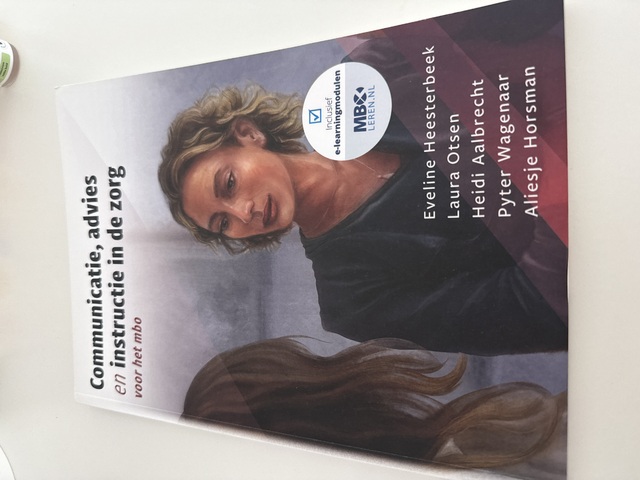 9789083139340-Communicatie-advies-en-instructie-in-de-zorg