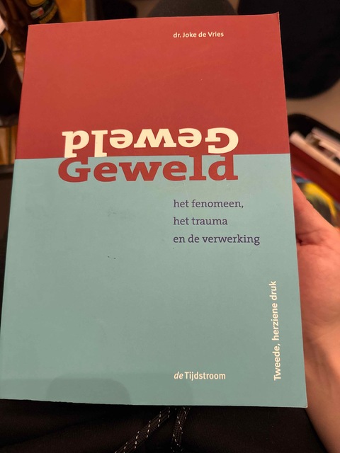 9789058983015-Geweld