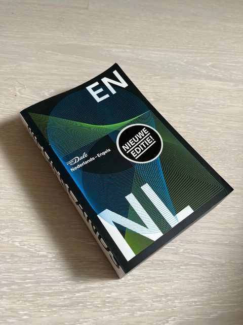 9789460774232-Van-Dale-Pocketwoordenboek-Nederlands-Engels