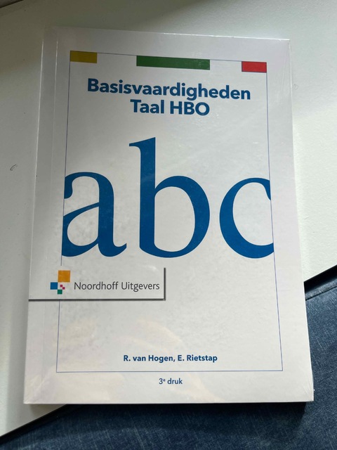 9789001875077-Basisvaardigheden-Taal-HBO