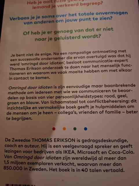 9789402710236-Omringd-door-idioten