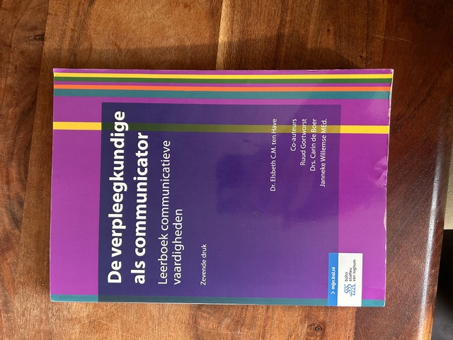 9789036825290-De-verpleegkundige-als-communicator