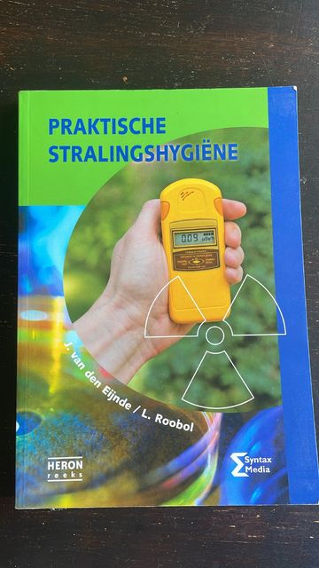 9789491764295-Praktische-stralingshygiene