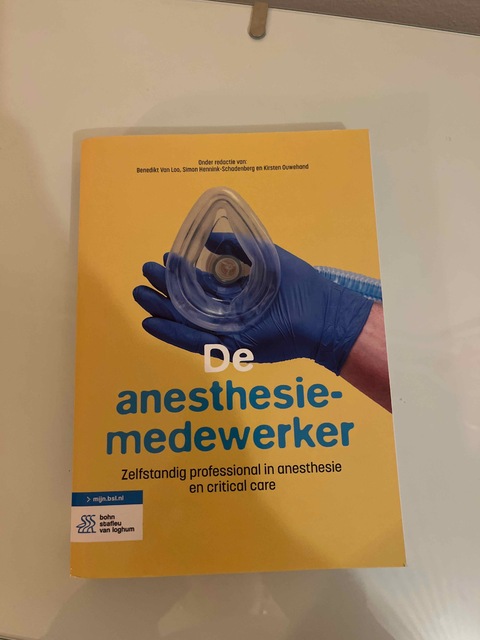 9789036828819-De-anesthesiemedewerker