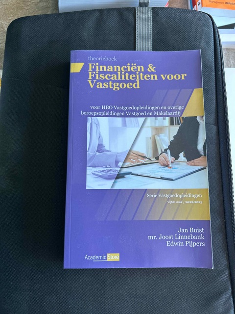 9789083241685-Financien-en-Fiscaliteiten-voor-Vastgoed-editie-20222023-