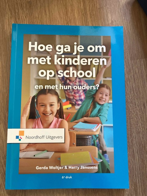 9789001994426-Hoe-ga-je-om-met-kinderen-op-school-en-met-hun-ouders
