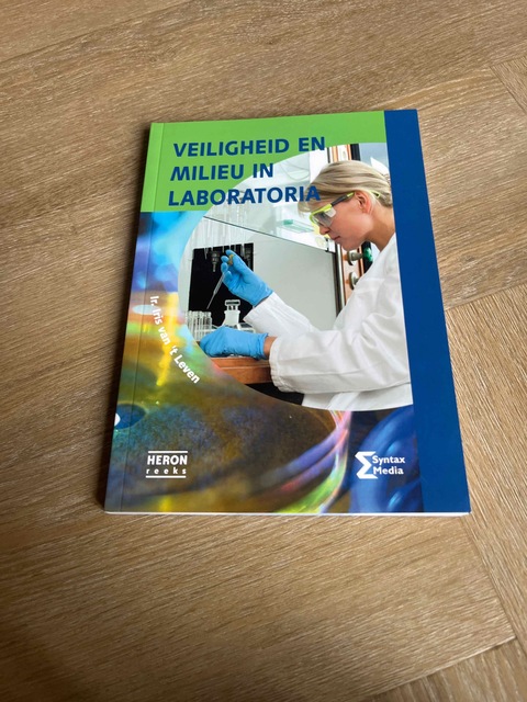 9789077423851-Veiligheid-en-milieu-in-laboratoria