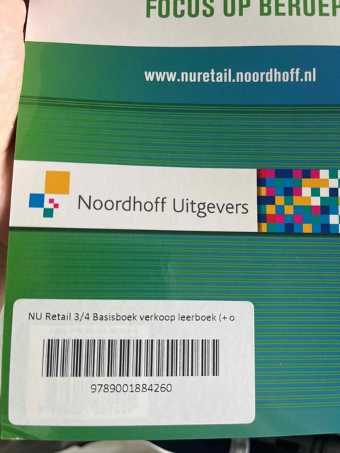 9789001884260-NU-Retail-4-Basisboek-Marketing-en-Verkoop-Leerboek