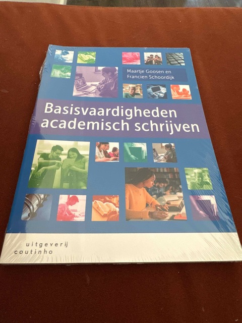 9789046907894-Basisvaardigheden-academisch-schrijven