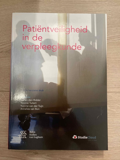 9789036811125-Patientveiligheid-in-de-verpleegkunde