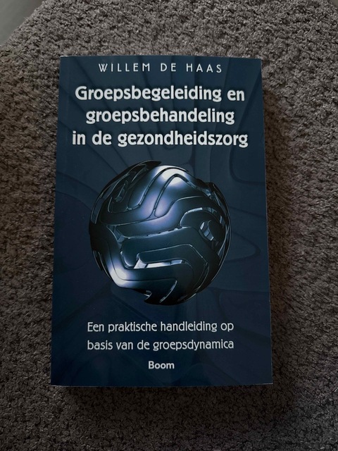 9789024417988-Groepsbegeleiding-en-groepsbehandeling-in-de-gezondheidszorg