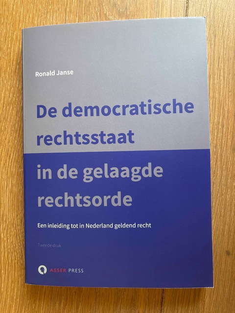 9789067043694-De-democratische-rechtsstaat-in-de-gelaagde-rechtsorde
