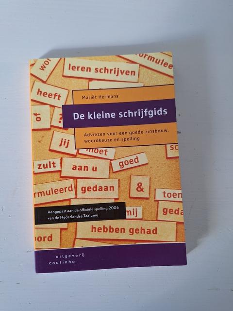 9789046900130-De-kleine-schrijfgids