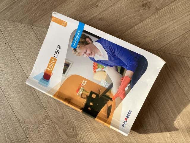 9789402039016-Take-Care-Niveau-34-Skills-ADL-Handboek