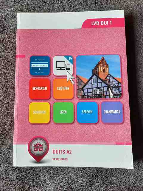 9789400213227-LVD-DUI-1