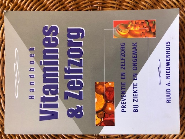 9789038906287-Handboek-vitamines-en-zelfzorg
