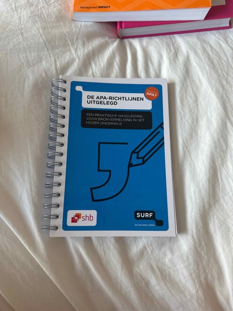 9789072482235-De-APA-richtlijnen-uitgelegd-Een-praktische-handleiding-voor-br