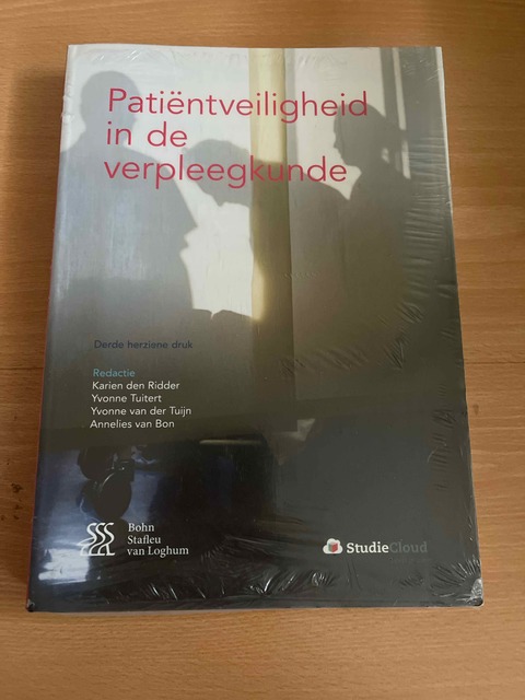 9789036811125-Patientveiligheid-in-de-verpleegkunde