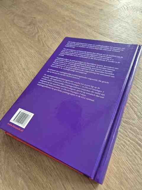 9789057401176-Effectief-Verplegen-Handboek-ter-onderbouwing-van-het-verpleegkundig-handelen