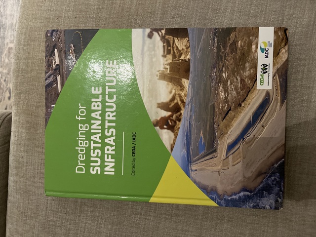 9789090313184-Dredging-for-sustainable-infrastructure