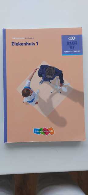 9789006910377-Ziekenhuis-1-niveau-4-Theorieboek