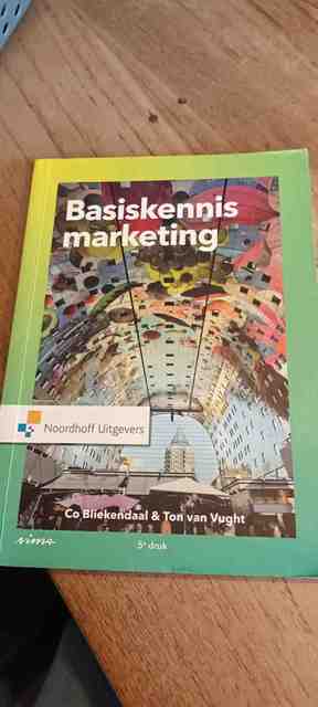 9789001877507-Basiskennis-marketing