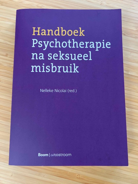 9789024446438-Handboek-Psychotherapie-na-seksueel-misbruik