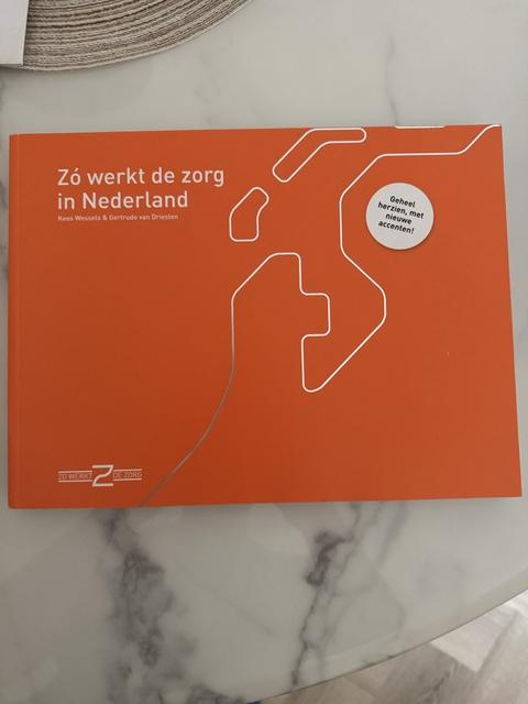 9789493004306-Zo-werkt-de-zorg-in-Nederland