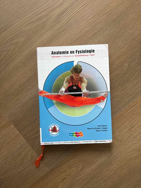 9789006435450-Anatomie-en-fysiologie--5e-druk-inclusief-Online