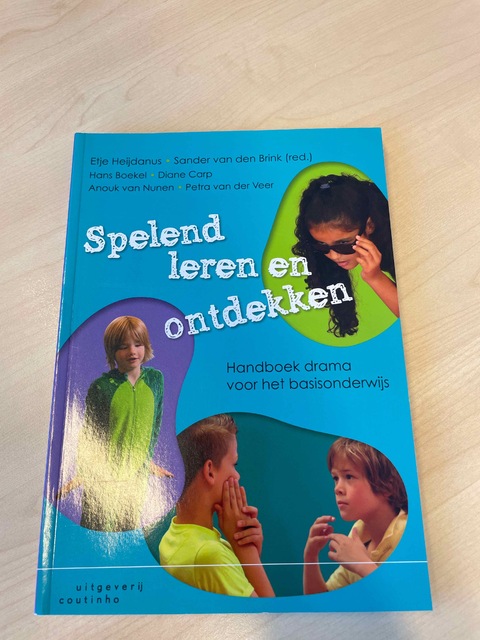 9789046907993-Spelend-leren-en-ontdekken
