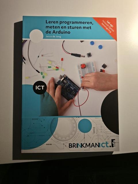 9789037264999-Leren-programmeren-meten-en-sturen-met-Arduino-combipakket