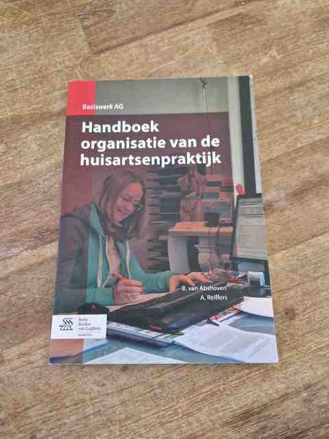 9789036803809-Handboek-organisatie-van-de-huisartsenpraktijk
