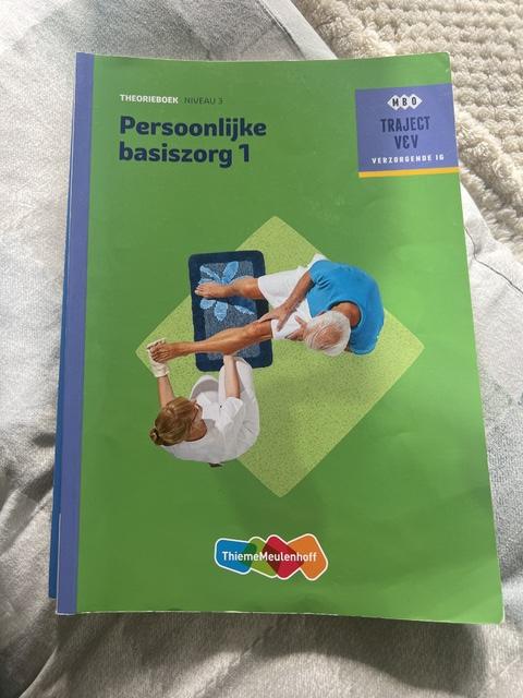 9789006910193-Traject-VV-Persoonlijke-basiszorg-1--niveau-3