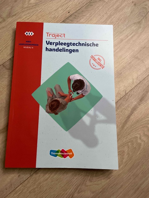 9789006953404-Traject-Combipakket-Verpleegtechnische-handelingen-niv-4-boek-en-totaallicentie-1-jaar