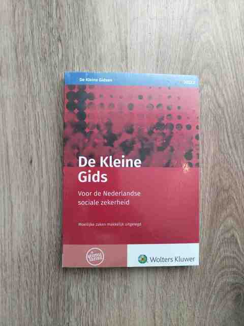 9789013169195-De-Kleine-Gids-voor-de-Nederlandse-sociale-zekerheid-2022.2