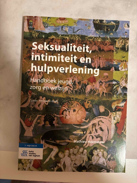 9789036828222-Seksualiteit-intimiteit-en-hulpverlening